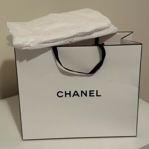 Chanel Paper Bag White and Black With Wrapping Paper